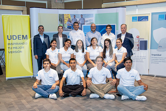 5ta generación alumnos becados de Linde
