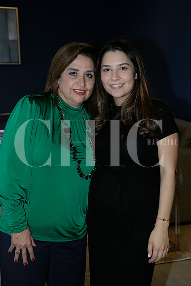 Leticia Ortega de González y Cecilia González de Farias