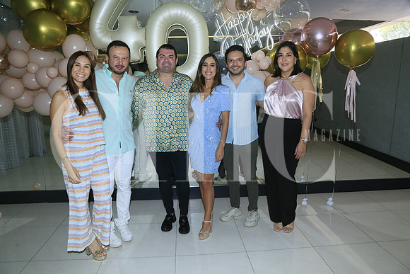 Mariel Pimentel, Salvador Martínez, Enrique González, Brenda Santos, Enrique Arrayales e  Iraiz Quiroga
