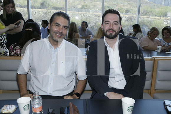 Arturo Vela y Adrián López