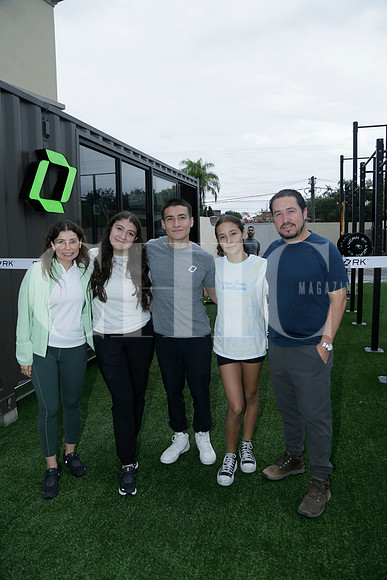 Lupita Verlanga, Rebeca Panti, Andrés Panti, Ivanna Panti y Humberto Panti (4)