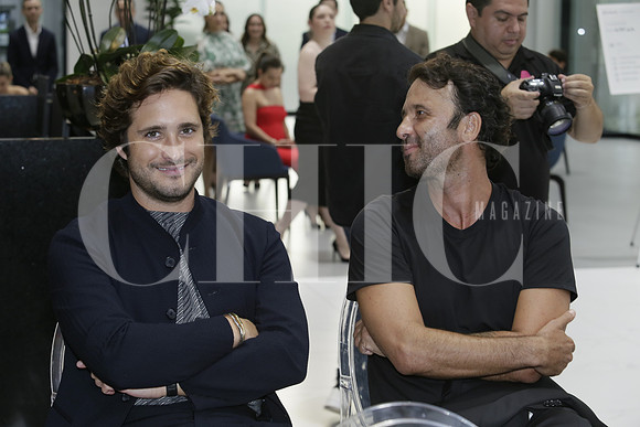 Diego Boneta y Cory Crespo