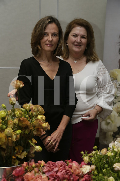 Gabriela Salazar y Consuelo  Asseff (2)
