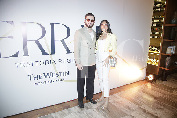 Adrián Garza y Melani Contreras (3)