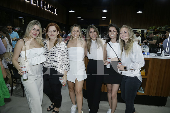 Cindy Chávez, Marcela Garza, Daniela Guerrero, Andrea Morales, Veónica Chavez y Anna María Hofmann