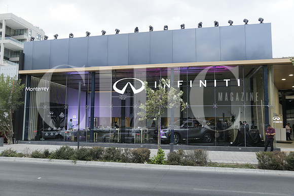 Fachada agencia Infiniti (2)
