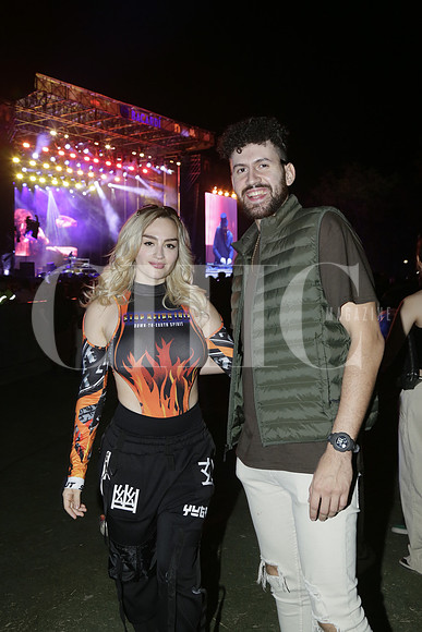 Bely Moreno y Roger Compeán