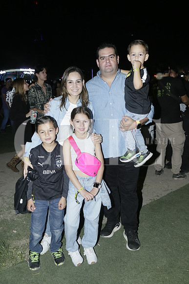 Emiliano Martínez, Liliana Garza, Luciana Martínez, Javier Martinez y Juan Pablo Martínez