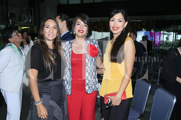 Betsavé Rocha , Sire Reyna y María García