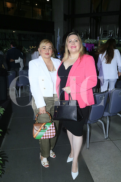Nina Carrillo y Norma Dávila (2)