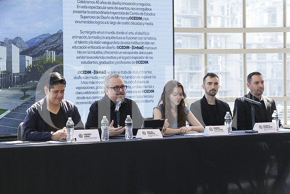 Andrés Lhima, Miguel Fuentes, Ximena Corcuera, Djordje Stanojevic y José Luis Martínez