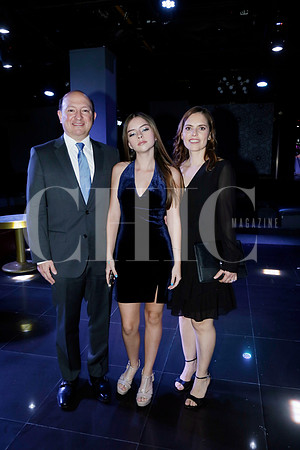 Cesar Garza,  Sofia Garza y Erika Zamora de Garza (2)