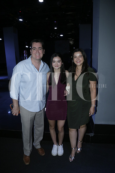 César Lozano, Andrea Lozano y Brenda Ramones