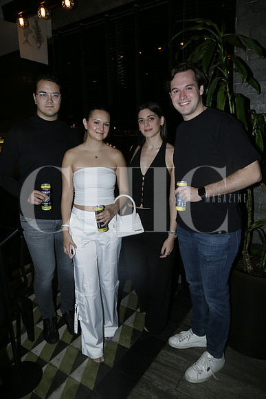 Juan Barrera, Fernanda Barrera, Natalia Chamón y Andres Ozuna (3)