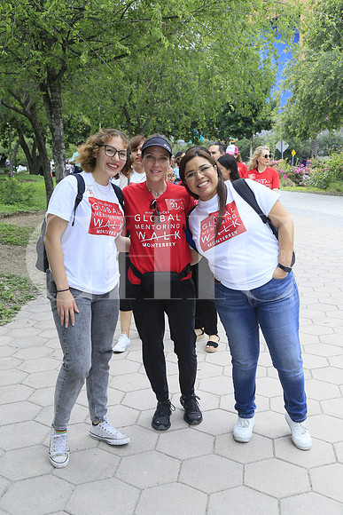 Ana Sofia Flores, Mónica Zambrano y Ana Patricia Mena. (2)