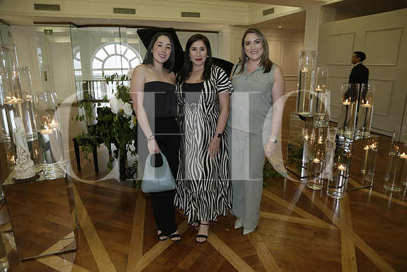 Valeria Cantú, Leslie García y Ara Coronado (2)