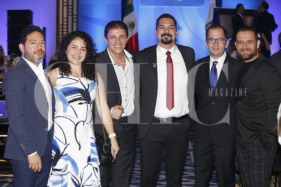 Pablo Segovia, Carla Castro, Jesús Sida, Isaí Solorio, Juan Manuel Romero y Javier Ruiz 3