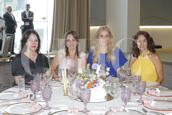 Elsa Díaz, Mónica Lozano, Elsa Peña y Barbara Garza 2