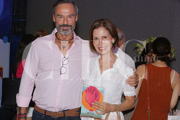 Salvador Villarreal y Sonia Villarreal 1