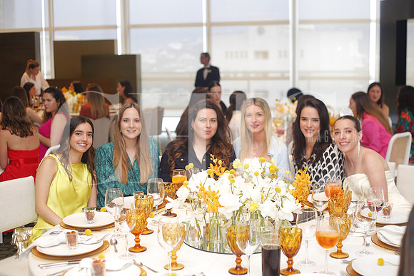 Daniela Fariña, Balbina Fuentes, Regina Dabdoub, Luisa Inzunza, Franciella Dabdoub y Ana Sofia Guerrero 3