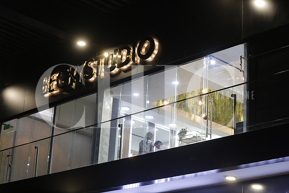 Becky Studio 3
