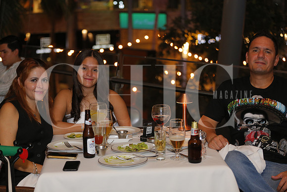 Ana de Llano, Marian Salazar y Gerardo Salazaar  2