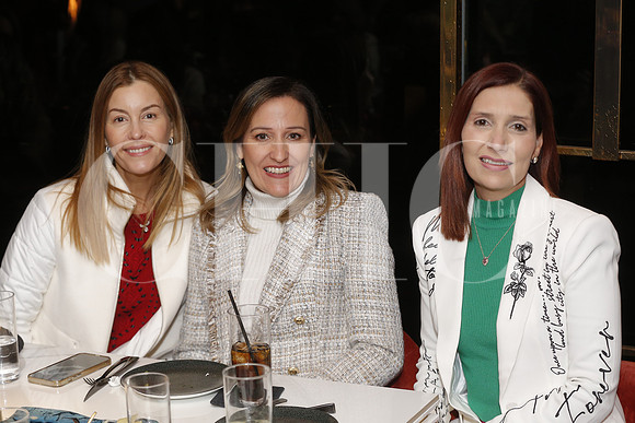 Carmelita de la Garza, Paty Rodriguez y Paulina Farias 2
