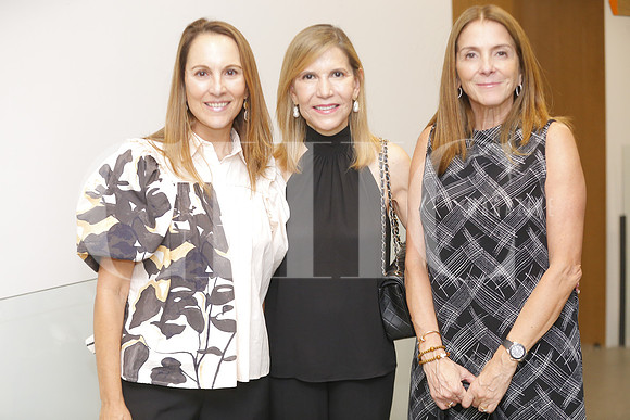 Ana Lorena Rodríguez, Cecilia Cantú y Marcela Lobeira 1