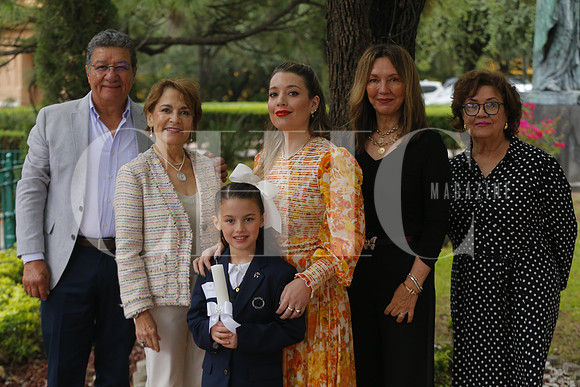 Francisco Mireles, Rosela Mireles, Victoria Mireles, Maria Corella, Malena Kiriakis y Elsa Corella 3