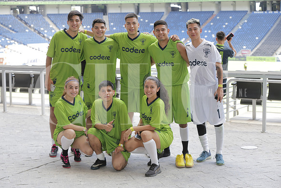 Bryan Fuentes, Dario Gonzalez, Alonso Davila, Luis Rojas, Marco Guerrero, Vianey Guerrero, David Plata y Carol Flores 3