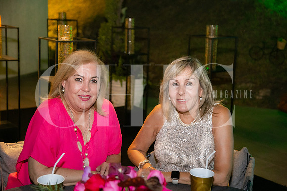 Olga González y Nancy Santos