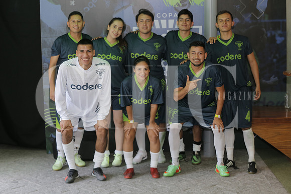 Francisco Cavazos, Bryan Guel, Michelle Loredo, Valeria Lara, Dante Lara, Hector Guerra, Chicha Hernandez y Edson García 2