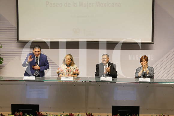 Firma de convenio de la mujer 23