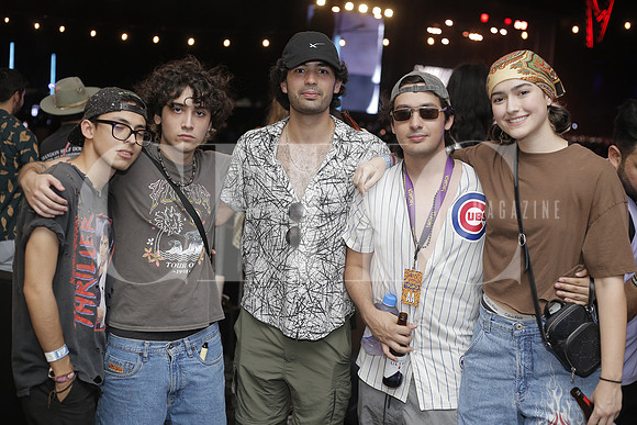 Diego Treviño, Luis Gerardo Flores, Mau Torres, Hiram Vega y Alex Quintero de Planeta tres 2