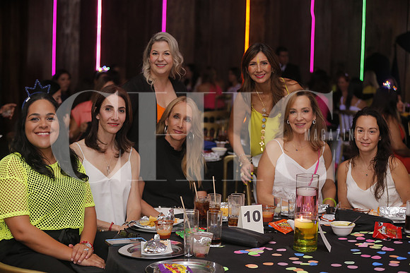 Olga Morales, Marcela Montemayor, Lorena Montemayor, Ma Isabel Garza, Gabriela Deschamps y Adriana Villalobos 1