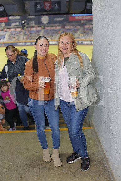 Gladys Suarez y Maribel Suarez 3