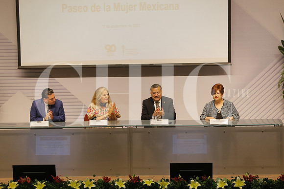 Firma de convenio de la mujer 25