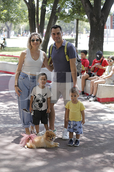 Diego Maldonado, Elva Sierra, Eugenio Maldonado y Gonzalo Maldonado 7