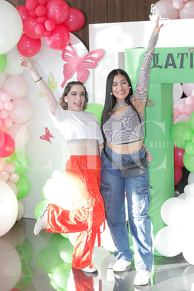 Melanie Gonzalez y Jessica Vazquez 3