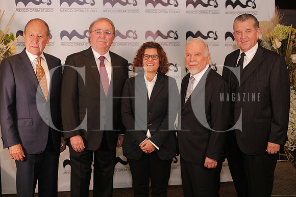 Alberto de la Garza Evia, Alejandro Perez Elizondo, Carolina Demanueles Alvarez, Gustavo de la Garza y Jorge Vazquez  1