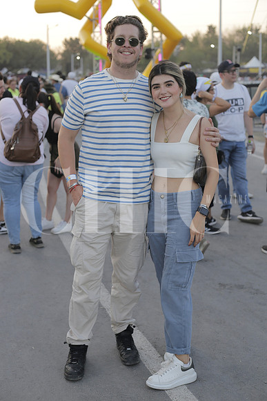 Bryan Hernandez y Melanie Carmona 2