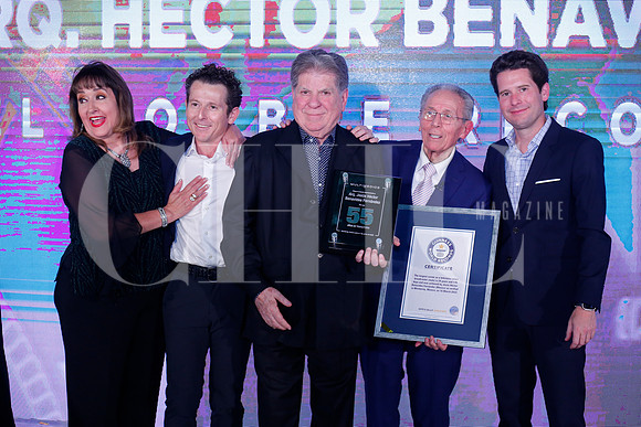 Entrega reconocimiento 55 años 29