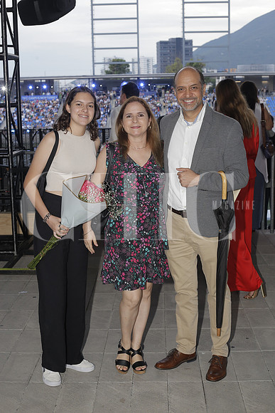 Claudia de la Mora, Claudia Arocha y Miguel de la Mora 2