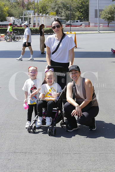 Estefanía Rodriguez, Elia Rodríguez, Amelia Castro y Olivia Castro 2
