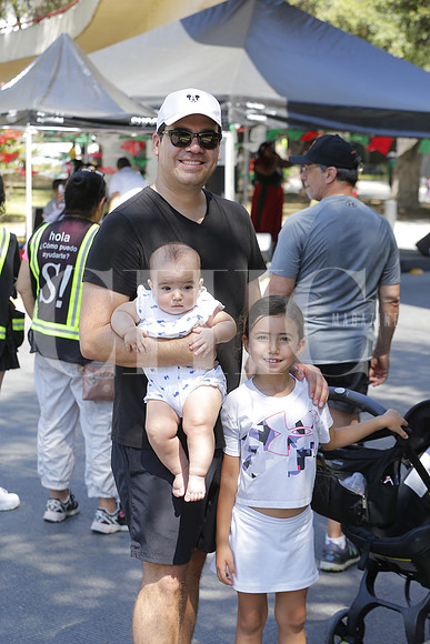 Alejandro Manjarrez, Ana Benicia Manjarrez y Alejandra Manjarrez 4