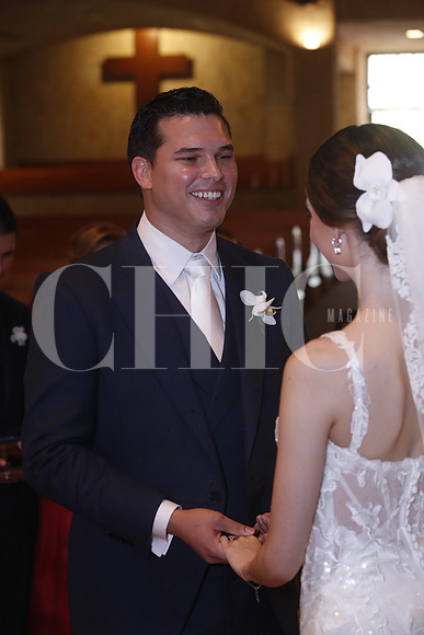 _1DX0597.  Novios JPG
