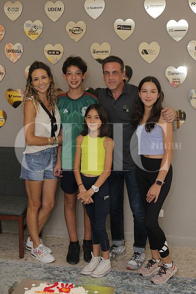 Adriana Franco, Carlos Ponce, Alia Saide, Ivanna Saide y Raúl Saide 2