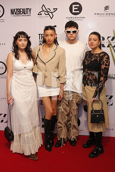 Ximena Treviño, Jimena Puente, Leonel Bazan y Tessy Manzur 2