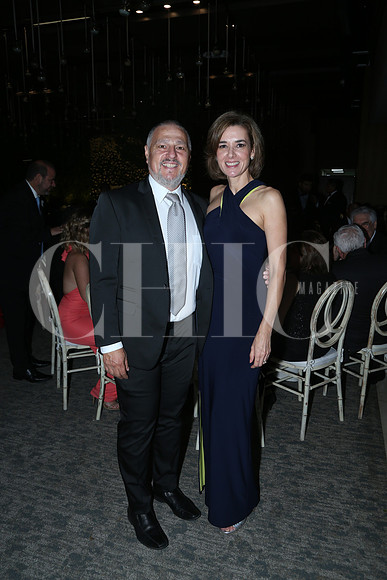 René Rendon y Lorena Abaroa1