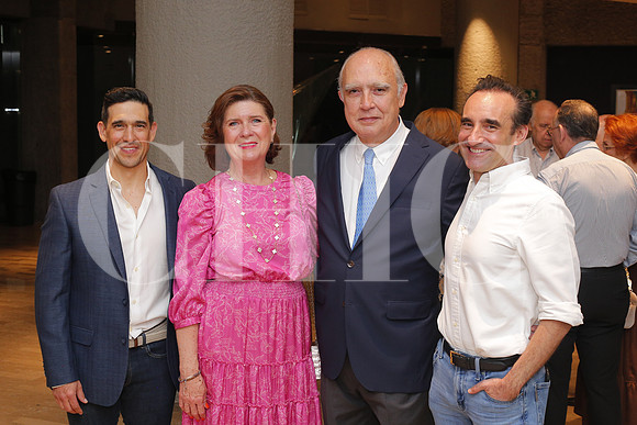 Sebastian Odriozola, Angela Steltzer, Fernando Canales y José Agustín Valdés 1